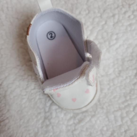 Size 2 velcro sneakers for baby girl - Picture 8 of 12